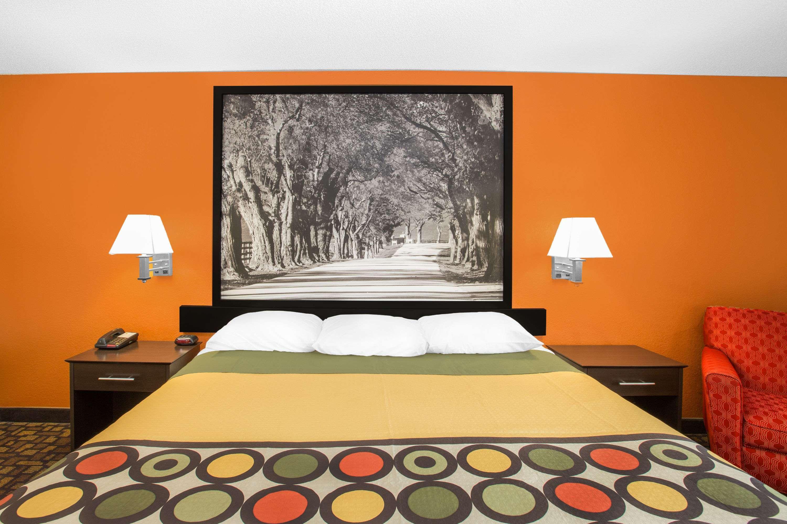 Super 8 By Wyndham Clive Ia Motel Dış mekan fotoğraf